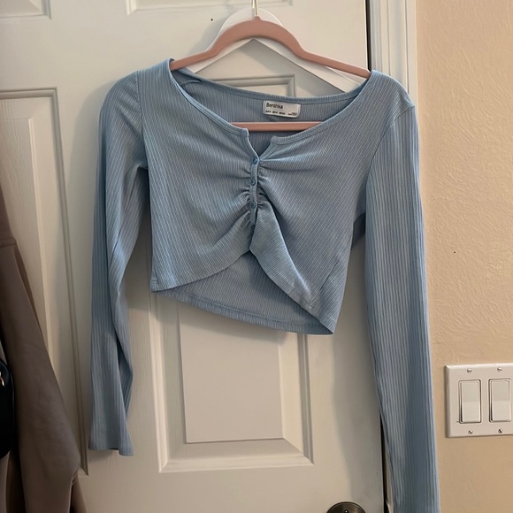 top - Picture 2 of 4